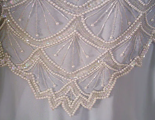 *  SPARKLING LAWRENCE KAZAR PEARL, SHOT & SEQUIN CHIFFON EVENING GOWN - 22 FEET GRAND SWEEP - SIZE LARGE