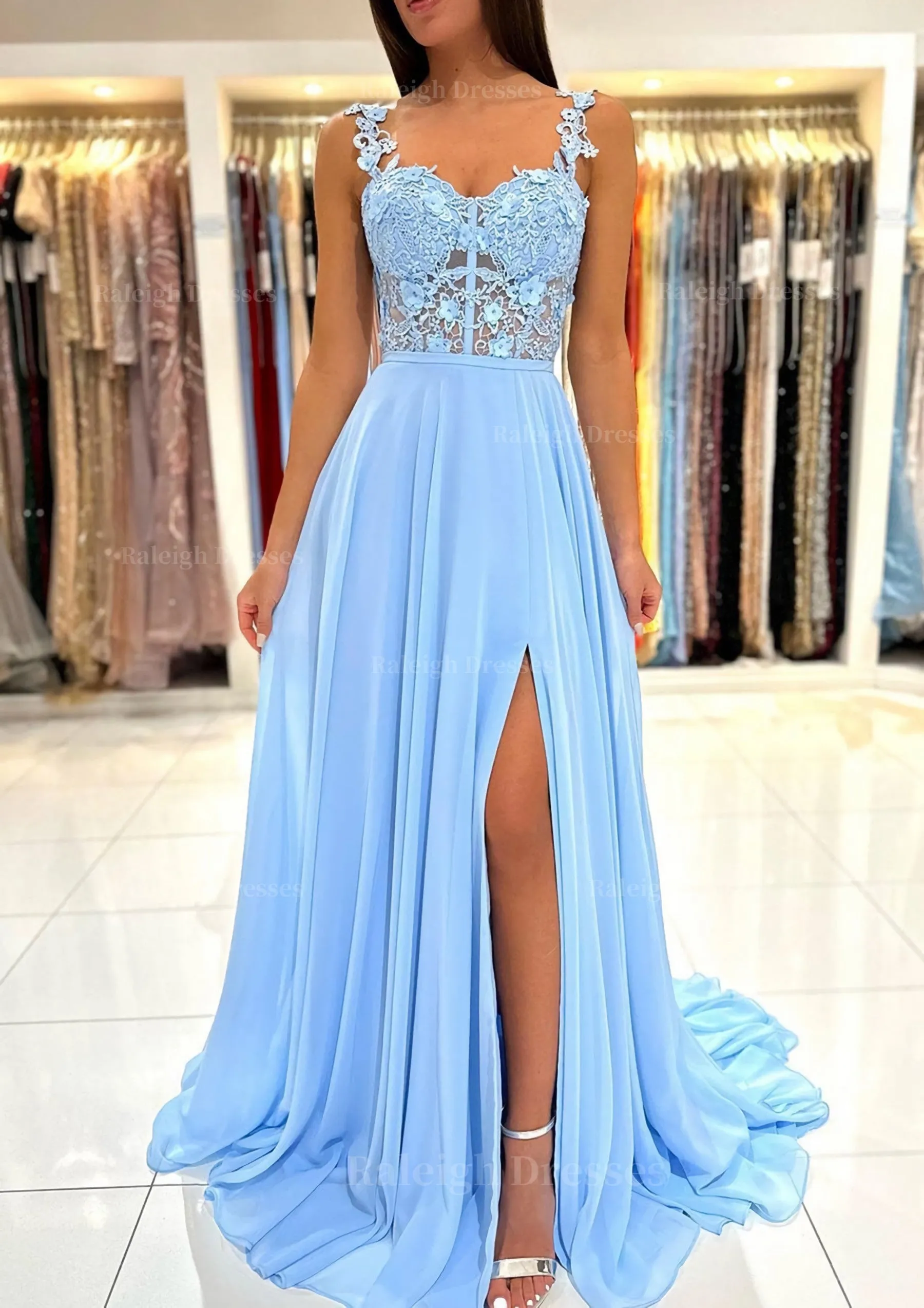 A-line Sweetheart Sleeveless Sweep Train Chiffon Prom Dress With Appliqued Split