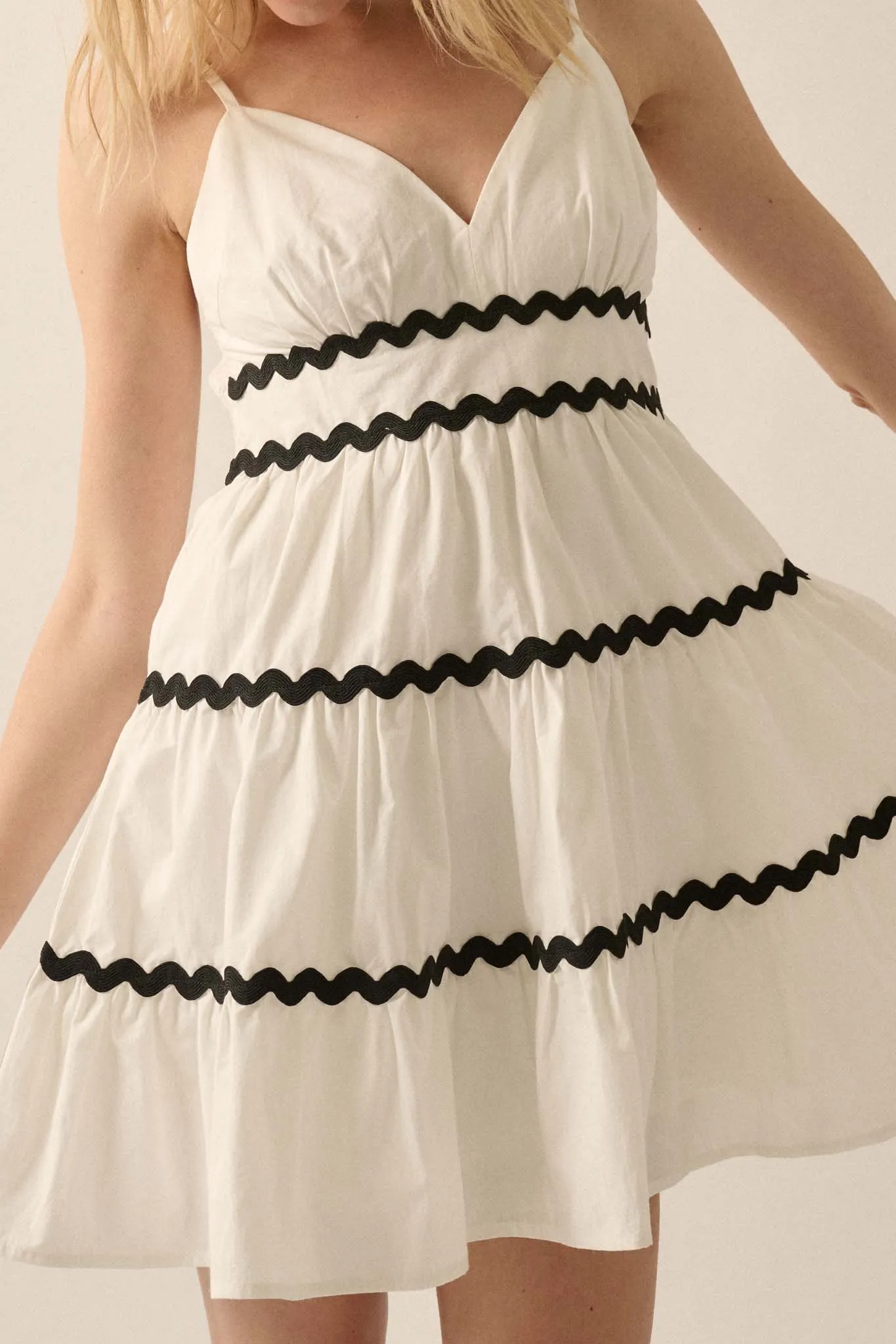 Absolute Bliss Rickrack-Trim Tiered Mini Sundress