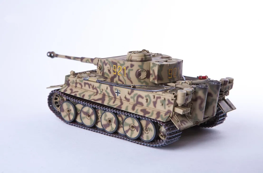 Academy Military 1/35 German Tiger-I Early Version Operation Citadel Kit