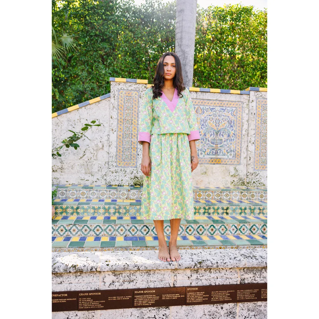 SAMPLE - BURU x Sarah Bray Bermuda Deep V Mod Top - Lotus Floral & Pink