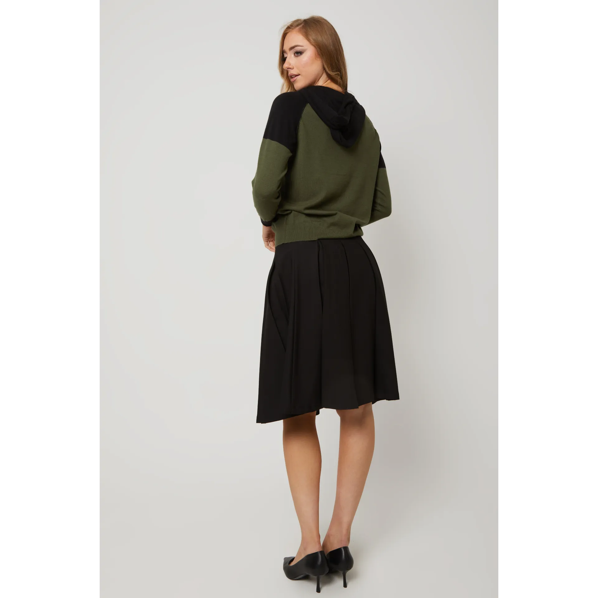 Women's Pleated Skirt